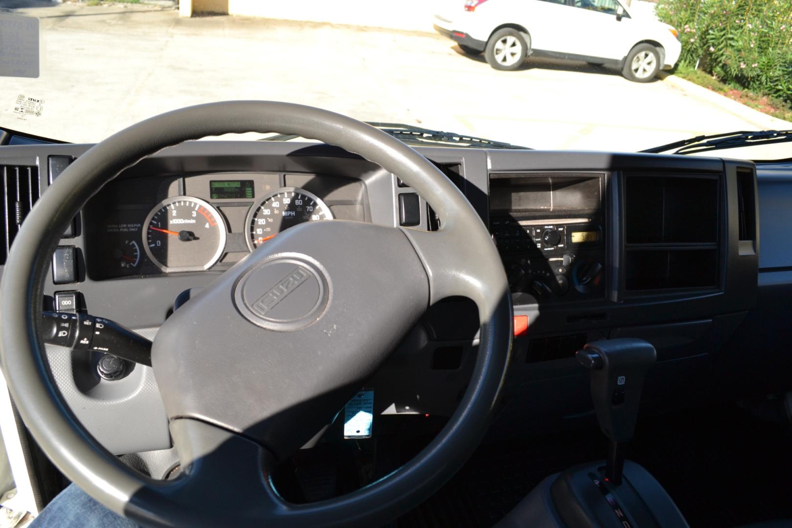 2012 WHITE /GRAY ISUZU NPR with an 4HK1TC 5.2L TURBO-CHARGED DIESEL engine, AUTOMATIC transmission, located at 9172 North Fwy, Houston, TX, 77037, (713) 910-6868, 29.887470, -95.411903 - Photo#11